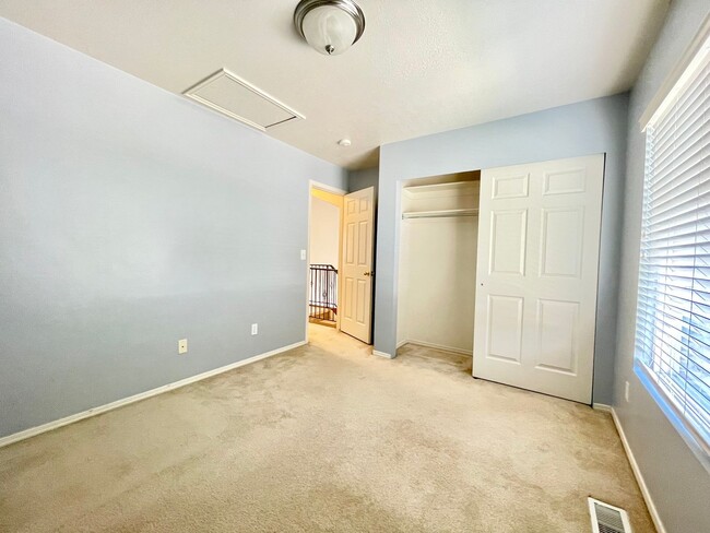 Building Photo - Beautiful Single Family Home Available Soon!