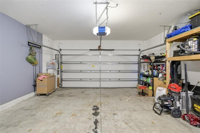 Building Photo - 831 Sunlit Coral St