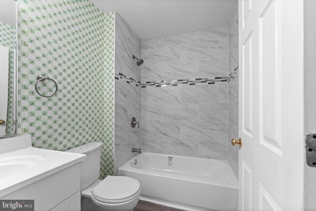 Building Photo - 3336 Fordington Pl