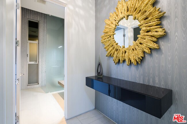 Building Photo - 6660 Colgate Ave