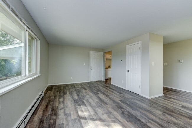 Building Photo - 8721 W 62nd Ave