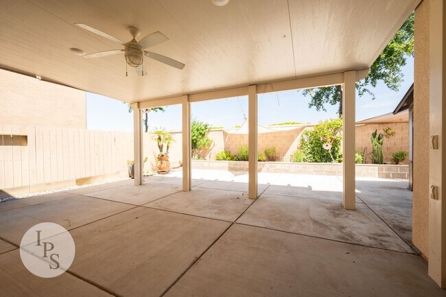 Building Photo - Fresno Westside Home, 5BR/3BA, Built 2018 – Great for Families