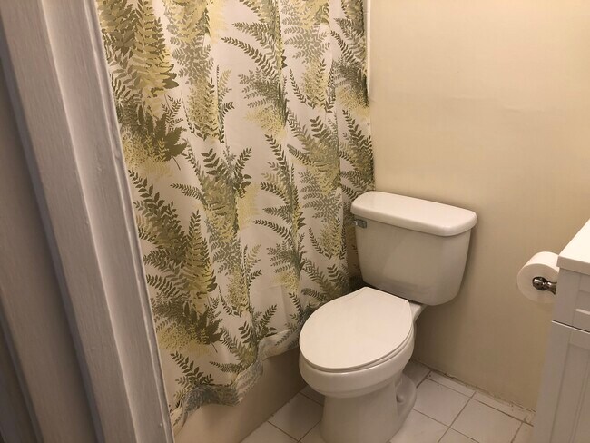 Building Photo - 395 Merrimack St