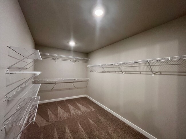 Building Photo - *MOVE IN SPECIAL 50% OFF FIRST MONTH'S RENT* 4 BR/2.5 BA New Construction with Attached Garage in...