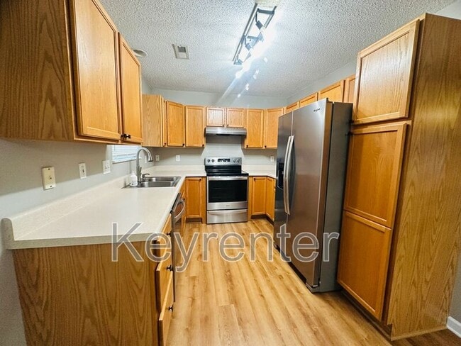 Building Photo - 253 Dumplin Ln