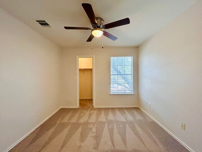 Building Photo - 12307 Abney Dr