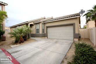 Building Photo - Charming 3Bdm 2Ba Home in Gated Cactus Springs!