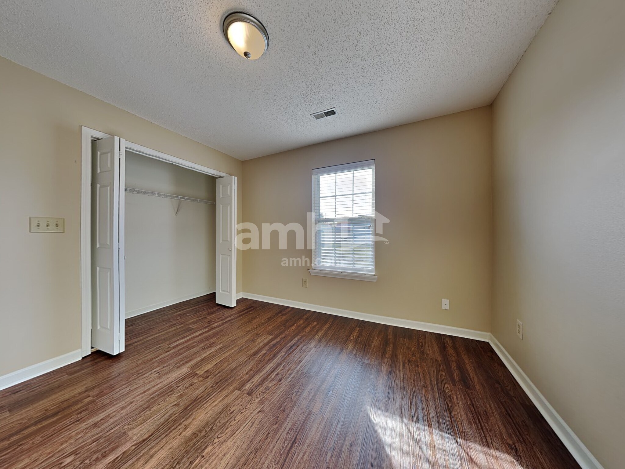 Building Photo - 15235 Follow Dr