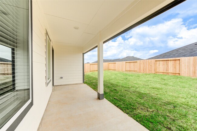 Building Photo - 2913 Misty Elm Ln