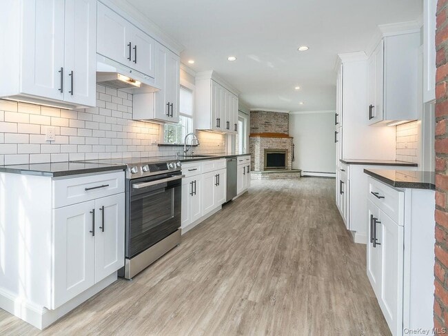 Building Photo - 7 Kissam Ln