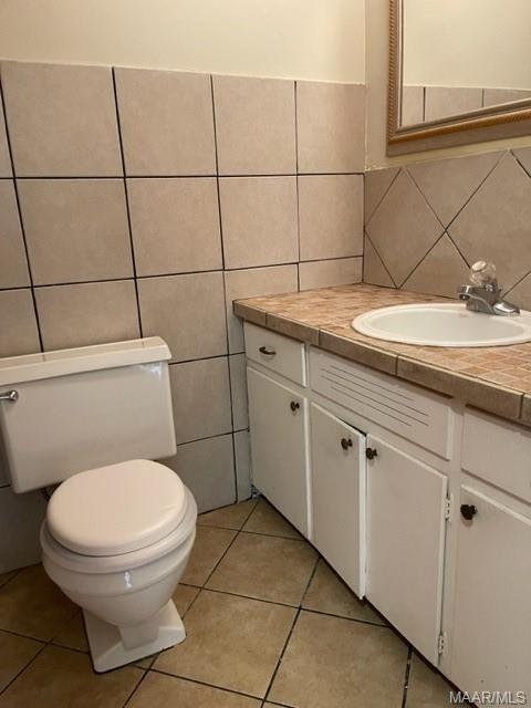 Building Photo - 400 Carol Villa Dr