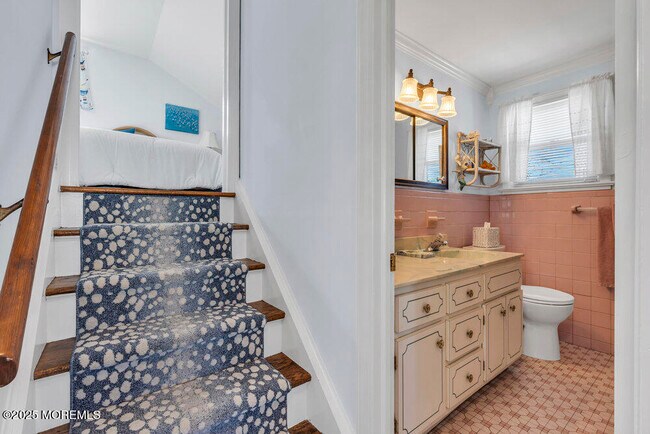 Building Photo - 101 St Louis Ave