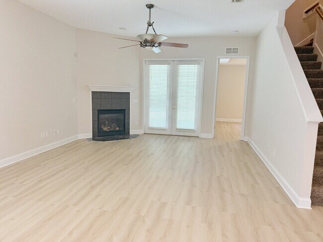 Building Photo - 3BR|3BA Palencia Patio Home