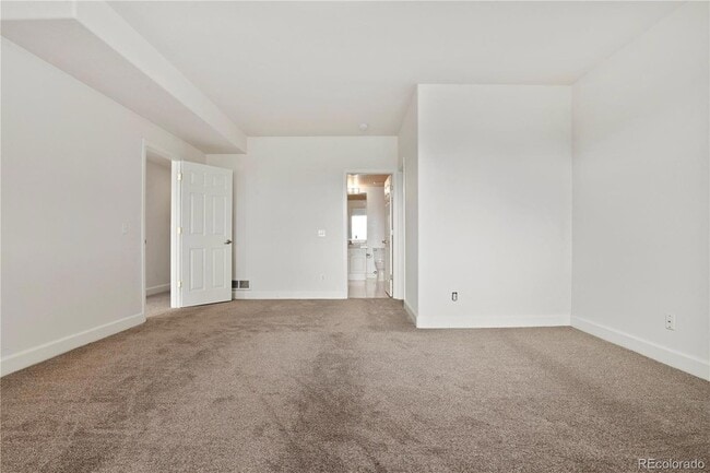 Building Photo - 5662 S Nome St