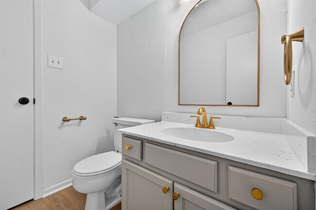 Building Photo - 1917 Trixie Ln