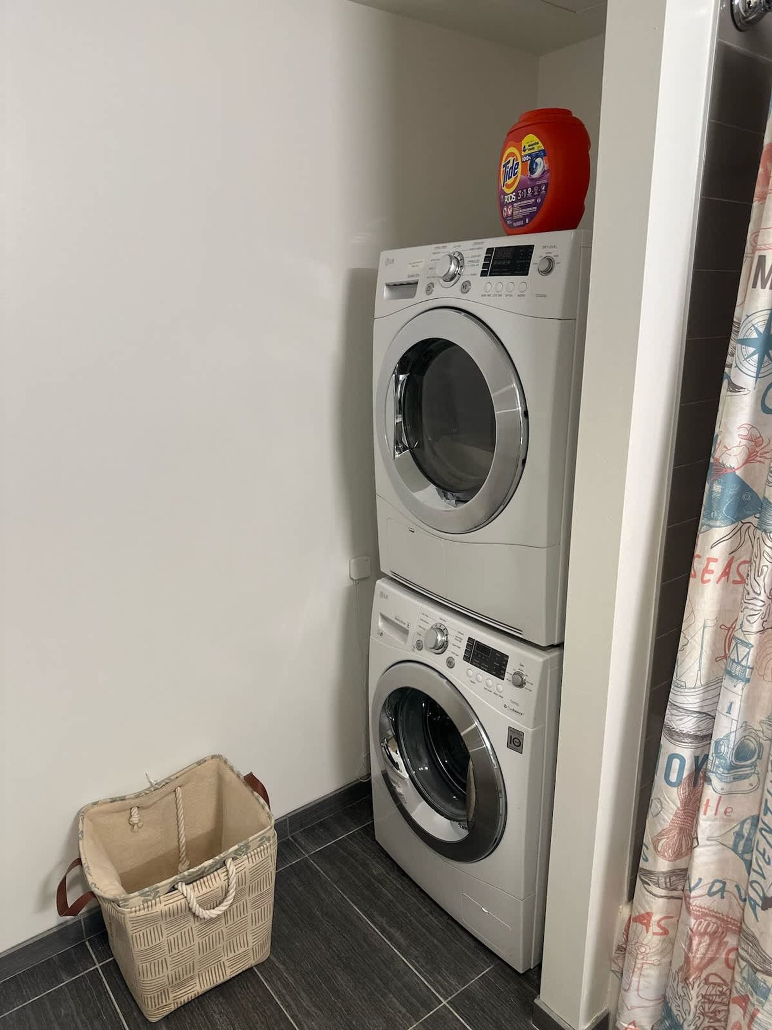 Building Photo - 677-679 Washington Street-SI ID1252103P