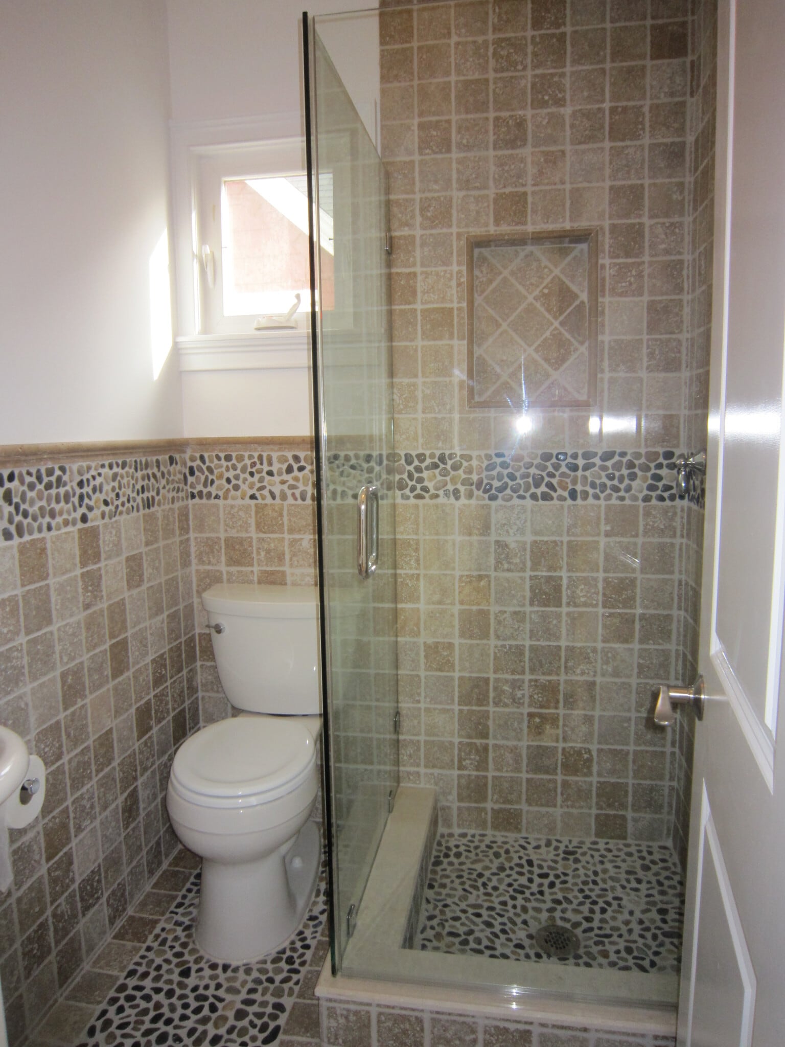 Building Photo - 57 Greenleaf Ave