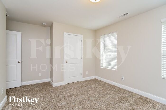 Building Photo - 9525 Blue Knoll Ct