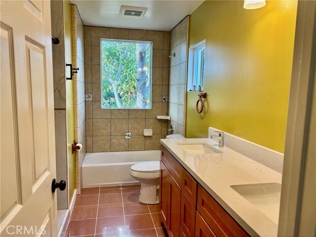 Building Photo - 21323 Conradi Ave