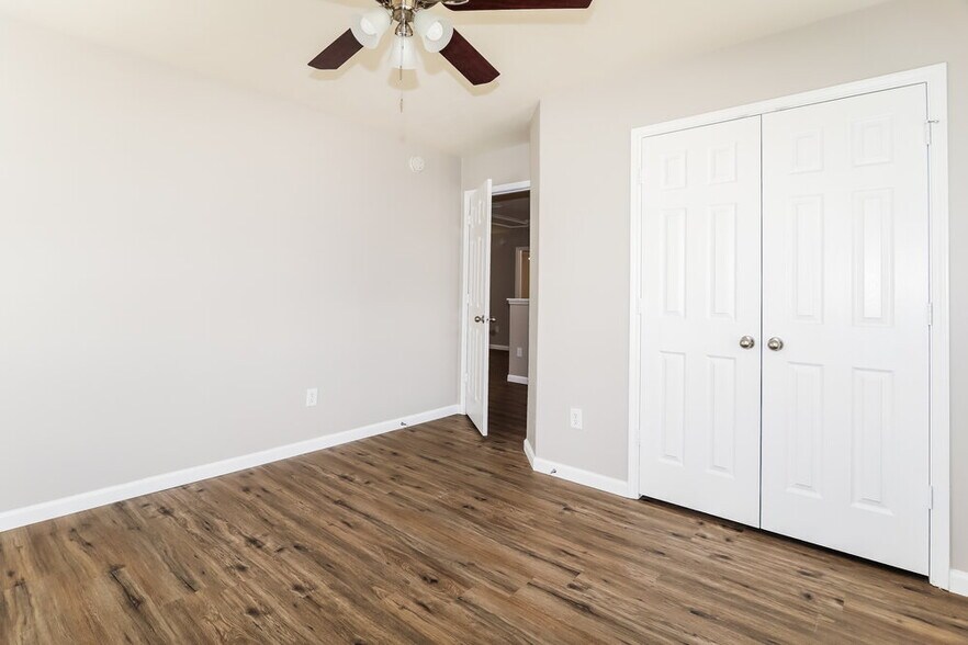 Building Photo - 20203 Louetta Crossing Dr