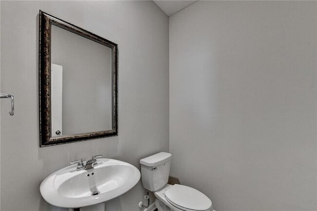 Building Photo - 4335 Magpie Dr
