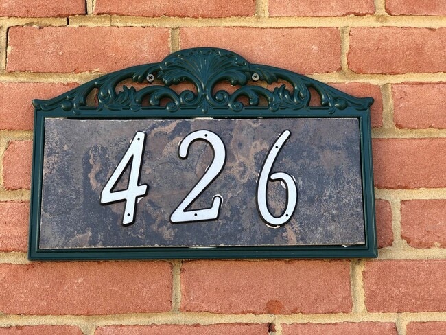 Building Photo - 426 Leighton Ave