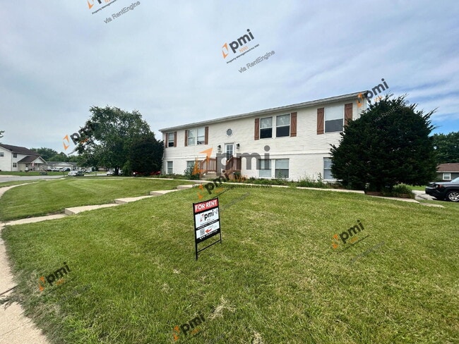 Building Photo - 5930 Fiesta Ave