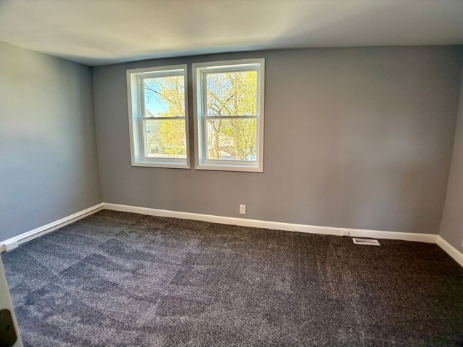 Building Photo - 1107 Cinnaminson Ave