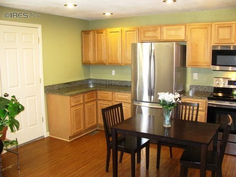 Building Photo - SUNNY 2 Bed, 2 Bath Townhome in Lafayette - Available July 5th