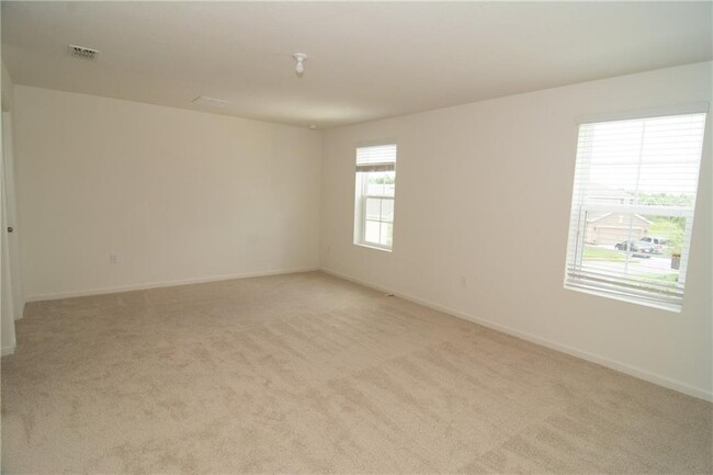 Building Photo - 3116 Yellowstone Cir