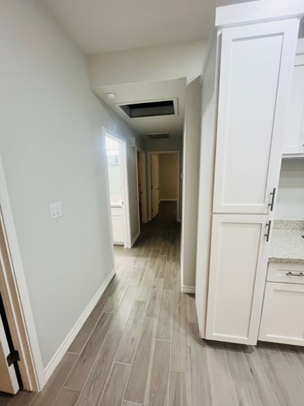 Building Photo - 1810 Atrium Pl Dr