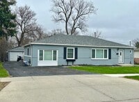 Building Photo - 725 Cumberland St