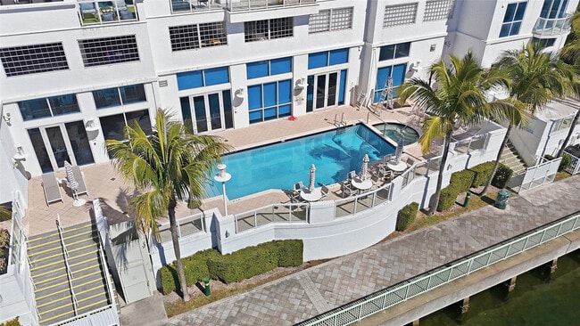 Building Photo - 3030 NE 188th St