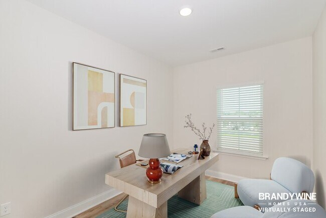 Building Photo - 1072 Wildflower Dr
