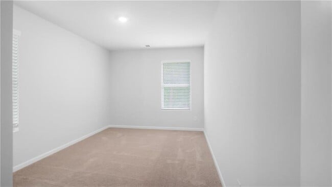 Building Photo - 371 Lanier Cir