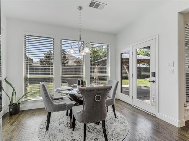 Building Photo - 708 Sandbox Dr