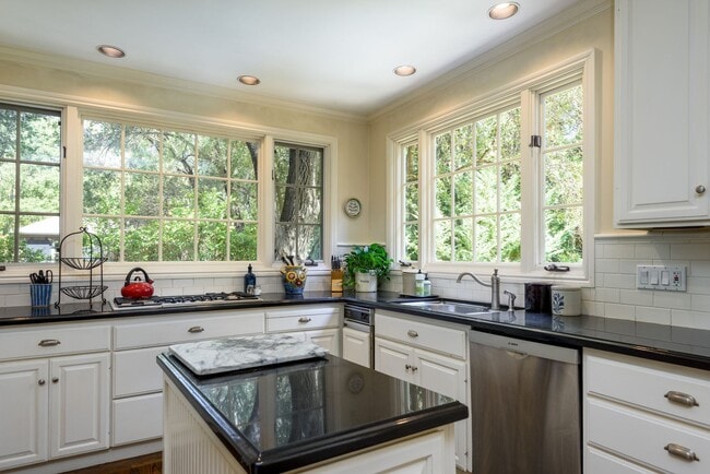 Building Photo - Vintage Craftsman Atherton Estate with Mod...
