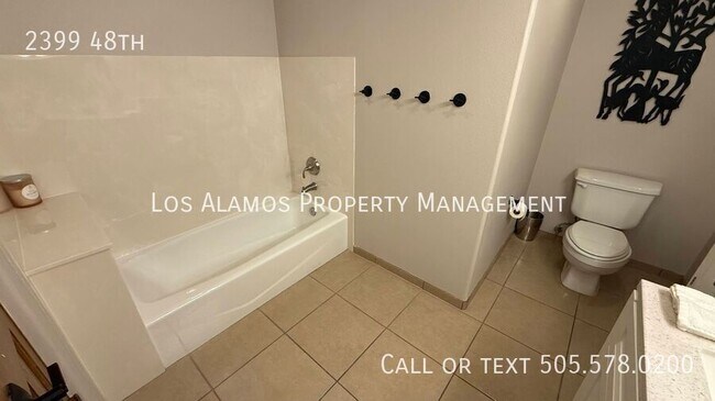 Building Photo - 2399 48th-
