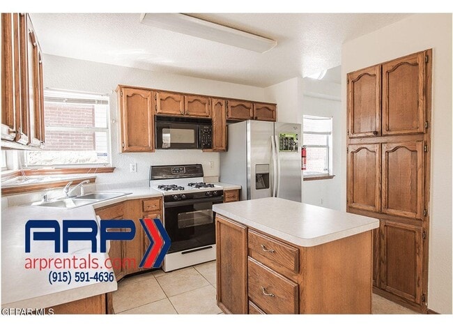 Building Photo - 4528 Loma Colorada Ct