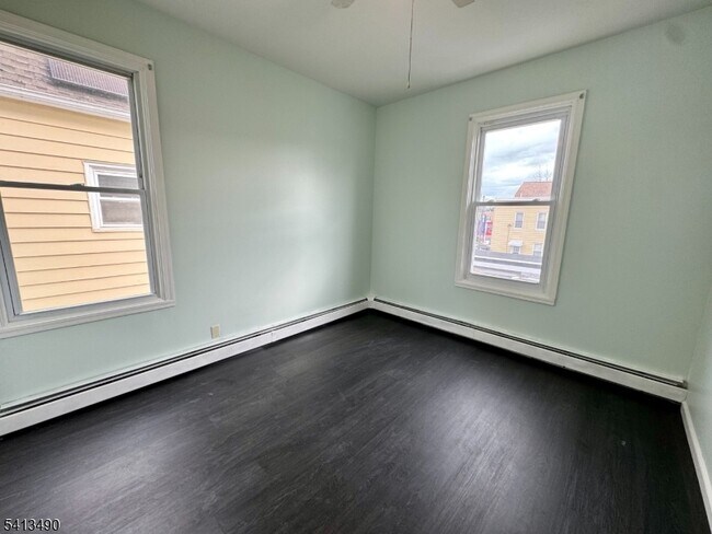 Building Photo - 318 Ampere Pkwy