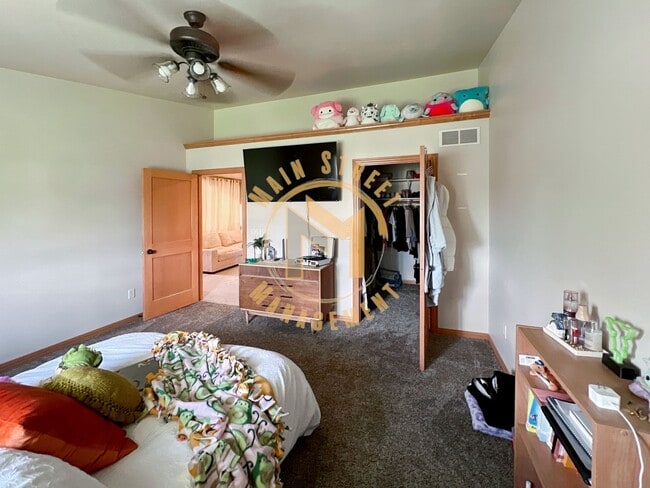 Building Photo - 2656 Cormier Rd