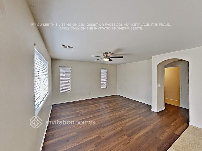 Building Photo - 40837 W Sanders Way