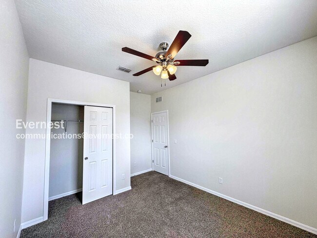 Building Photo - 5110 Claremont Ct