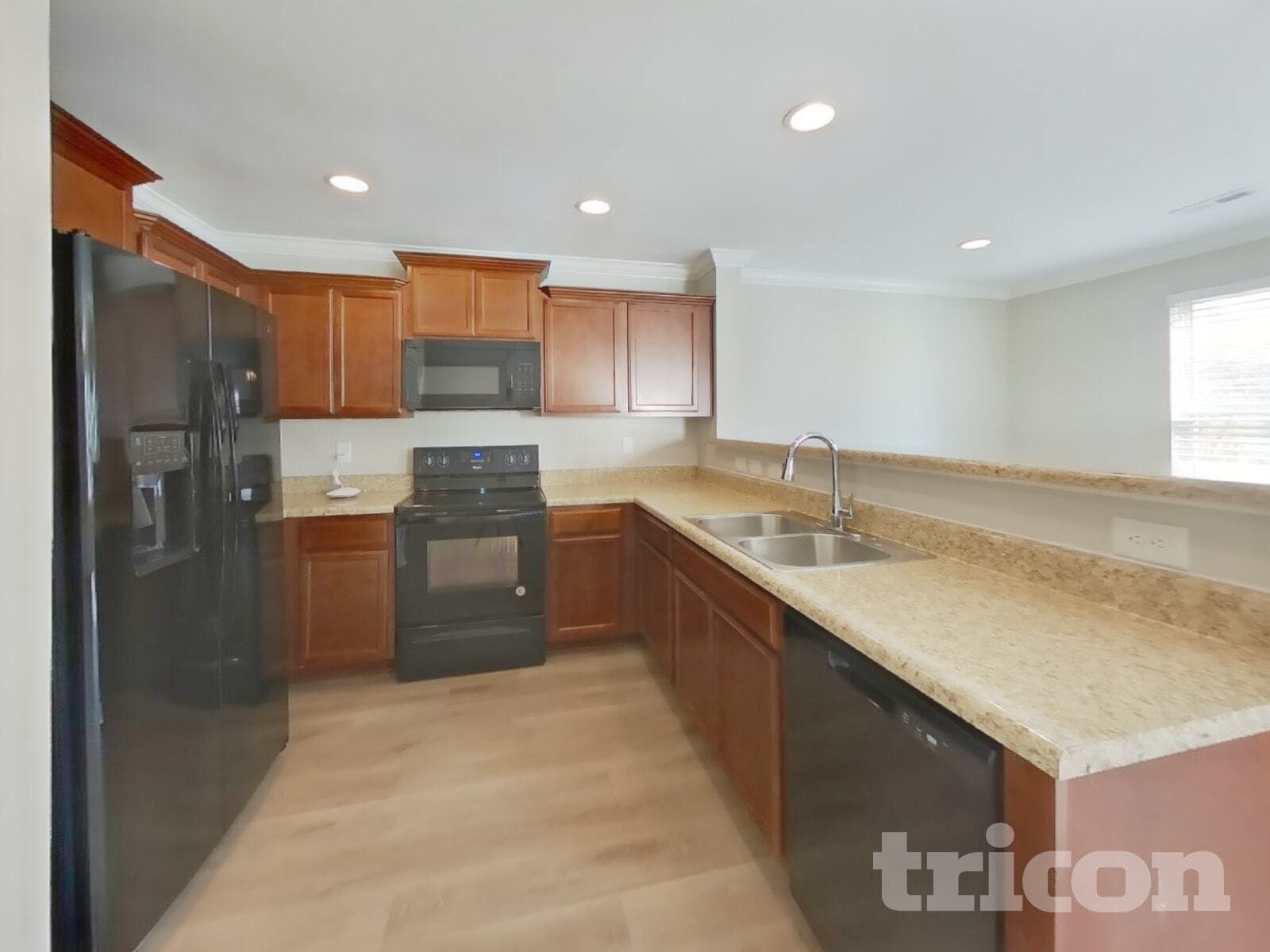 Building Photo - 7100 Colquitt Wy