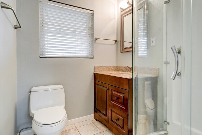 Building Photo - 8610 Bevlyn Dr