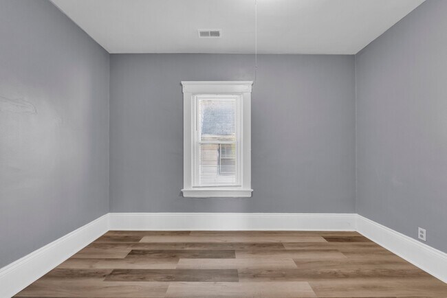 Building Photo - 2177 W 83rd St