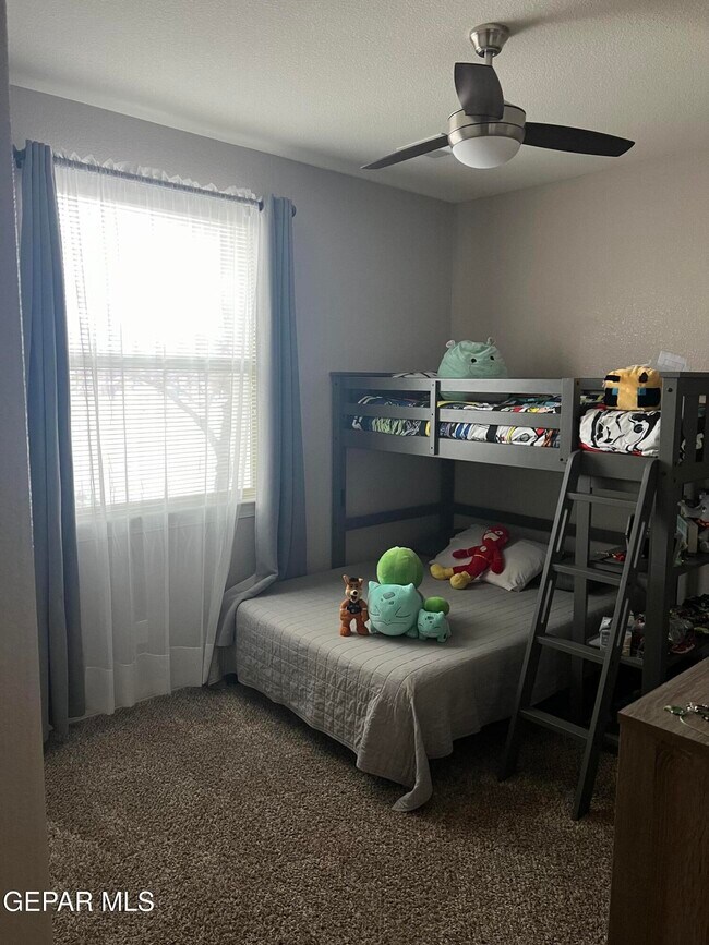Building Photo - 1409 Kimsha Dr