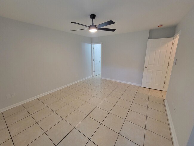 Building Photo - 1596 Misty Garden Way