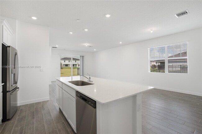 Building Photo - 19655 Barn Swallow Way