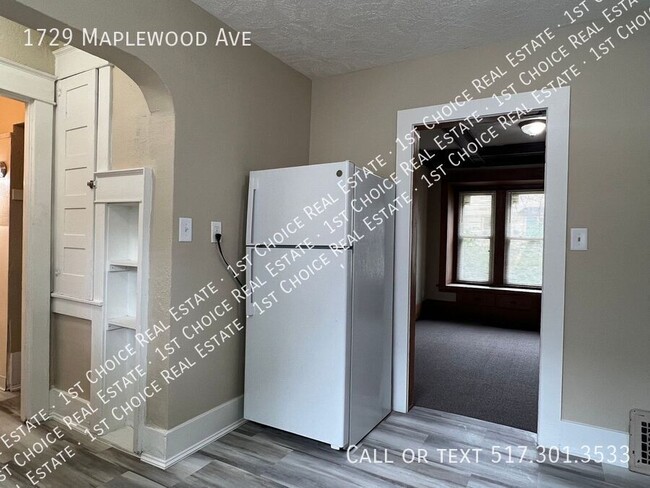 Building Photo - 1729 Maplewood Ave